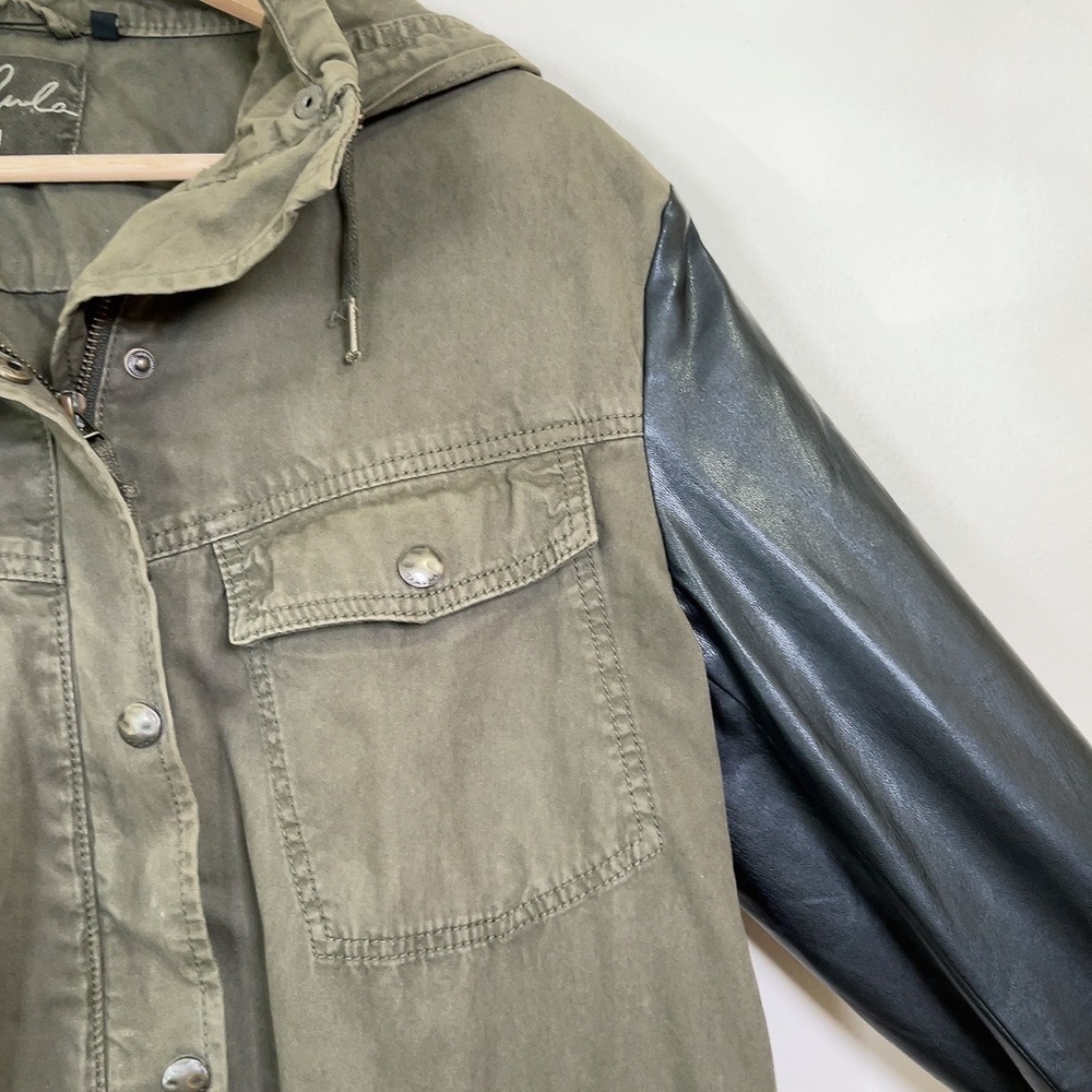 ARITZIA | TALULA TROPER ARMY UTILITY FAUX LEATHER SLEEVE JACKET - Picture 10 of 16